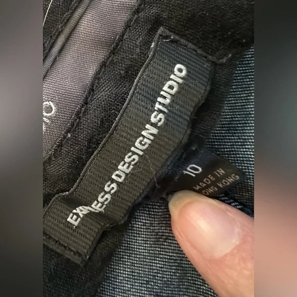 Express Design Studio Wide Leg Blue Jeans - Picture 8 of 11